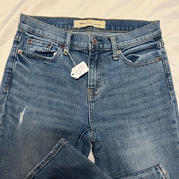 EUC Gap 1969 denim jeans. Size 25. - Picture 4 of 10